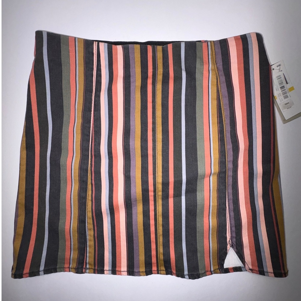 JOLT Multicolor Striped Mini Skirt with Side Slit Size M NWT‎